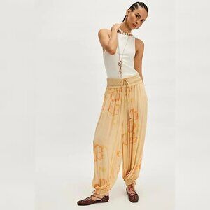 Free People Top Stitch And Tropics Pants S 6 Women Balloon Style Pant NEW 45845